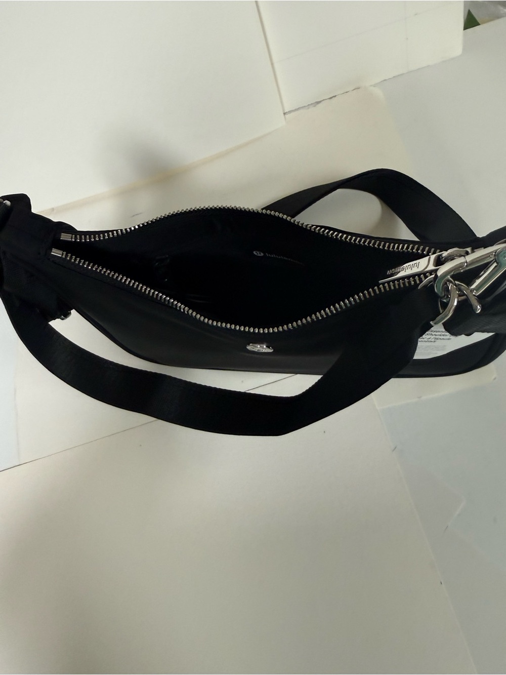 lululemon Small Shoulder Bag Black Convertible - Picture 5 of 15